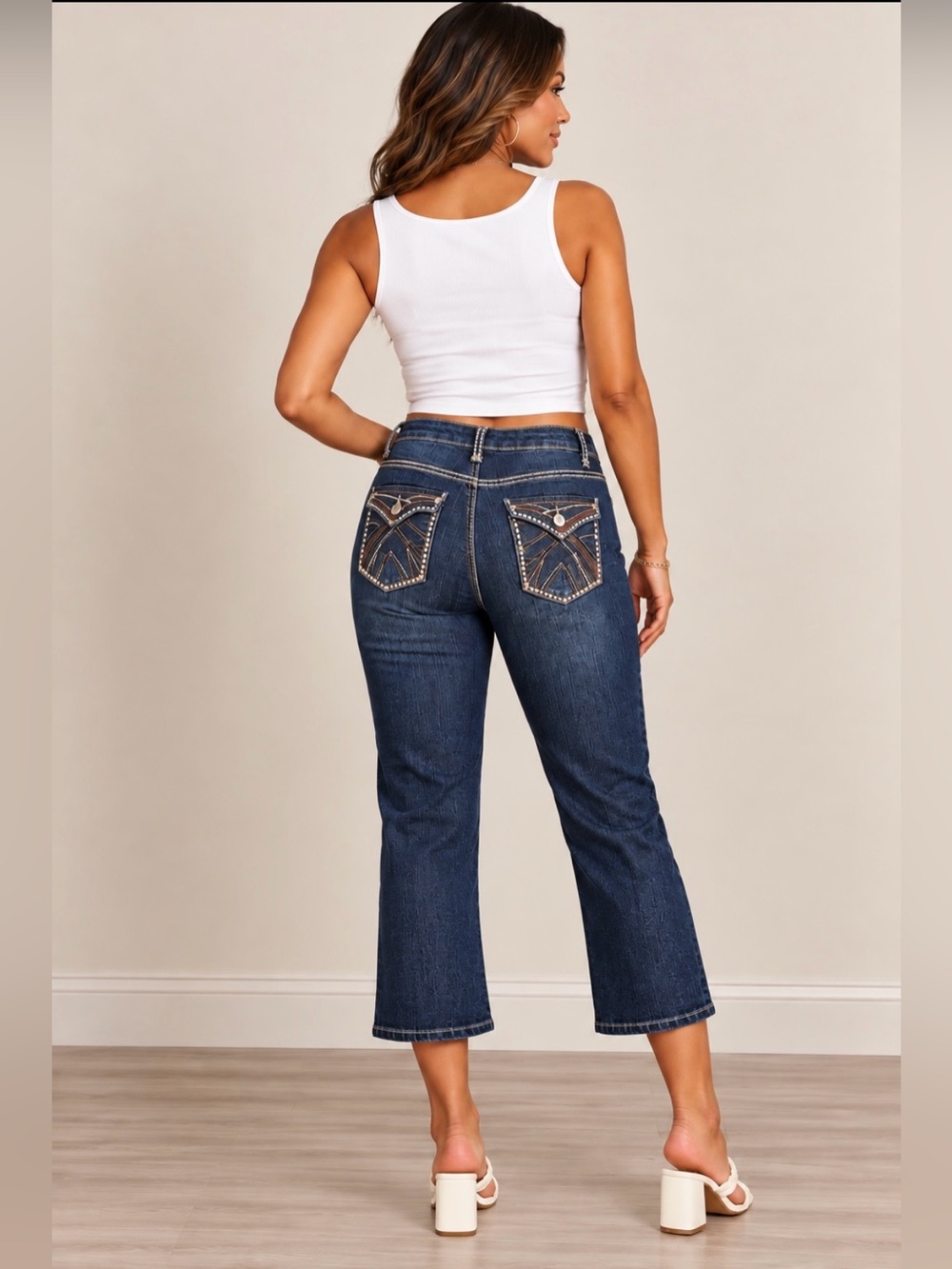Salt Works Women’s Cropped Denim Jeans - Picture 3 of 5